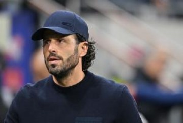 九游体育比分直播、实时比分网、足球比分、篮球比分、电竞比分、九游体育战绩查询-提前5轮升上意甲！斯基拉：格罗索与萨索洛续约至2027年