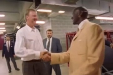 乐福转发乔丹伯德打招呼视频：巴特勒今晚见了我就是这样的