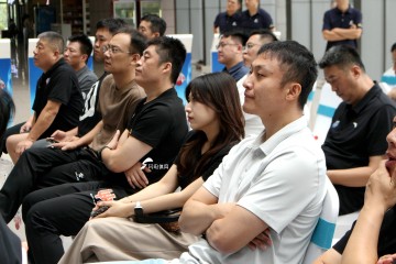 2025山东省男子篮球联赛发布会举行，王汝恒：新赛季全力争冠